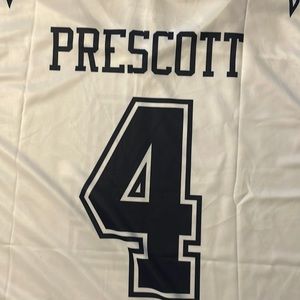 DALLAS JERSEY! Need gone asap!